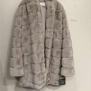 Laundry By Shelli Segal Teddy Jacket Faux Fur! Brand New! Never Worn!